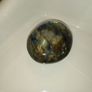 Labradorite Stone